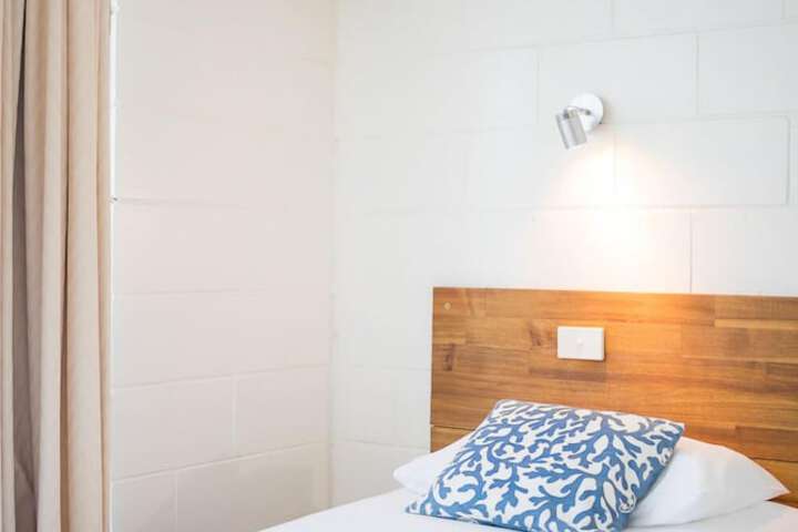 Room 47 of 76