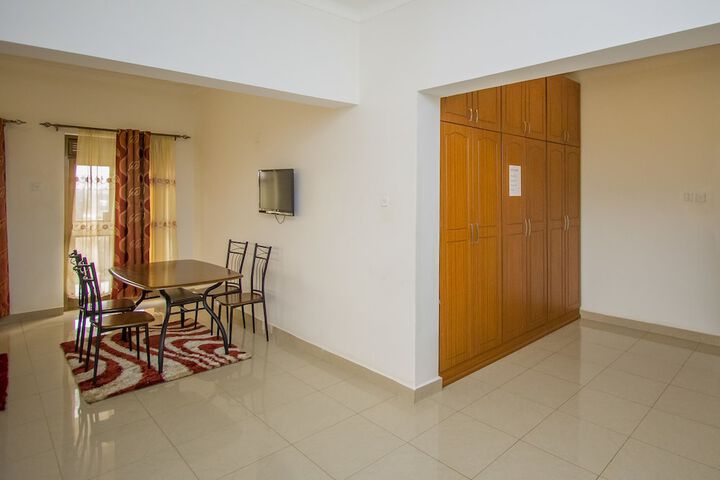 Room 18 of 39