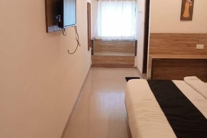 Room 7 of 31