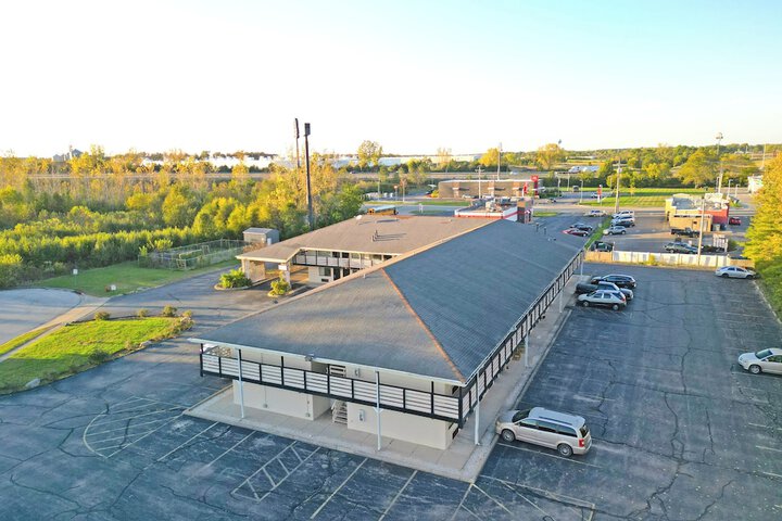 Brookville Inn by OYO Near Dayton International Airport in Brookville, OH