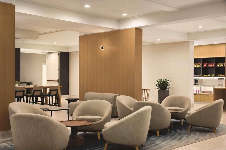 Guest Lobby
