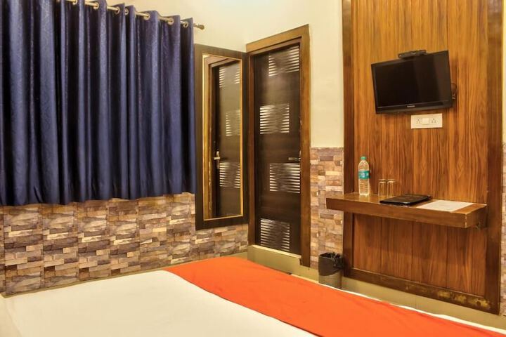 Room 19 of 46