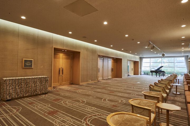 Hotel 3 of 229