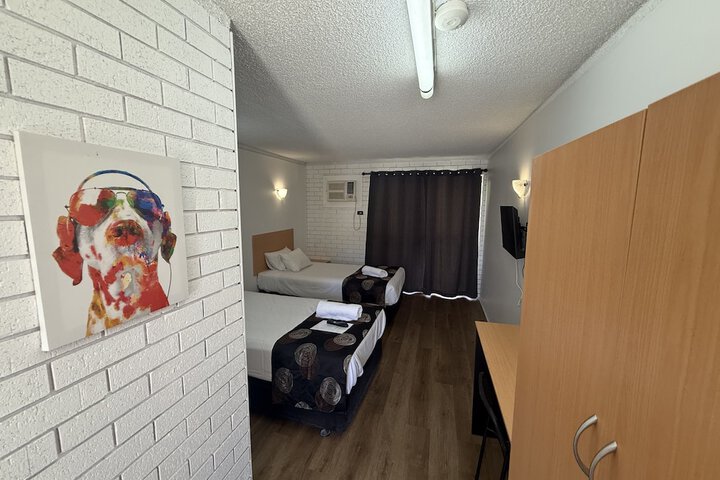 Room 7 of 29