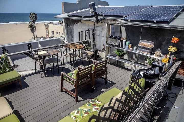 Breakfast/Coffee Service 22 of 94