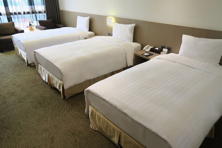 Room 19 of 58
