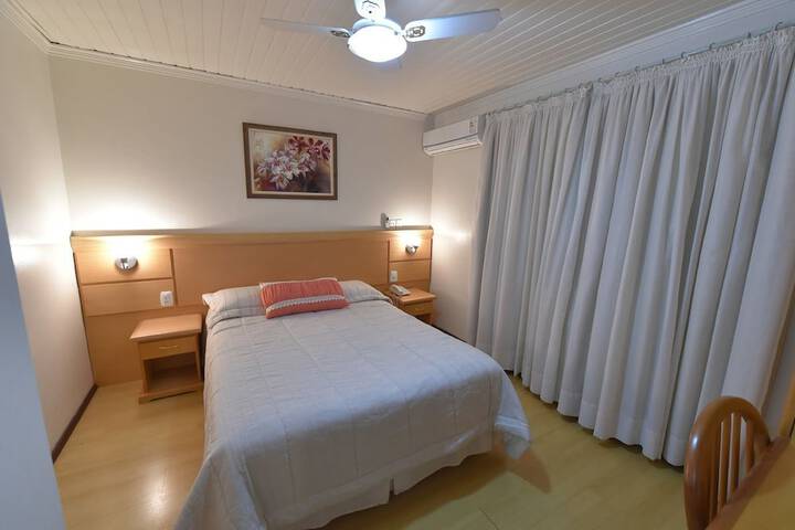Room 8 of 44