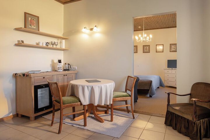 Room 58 of 149