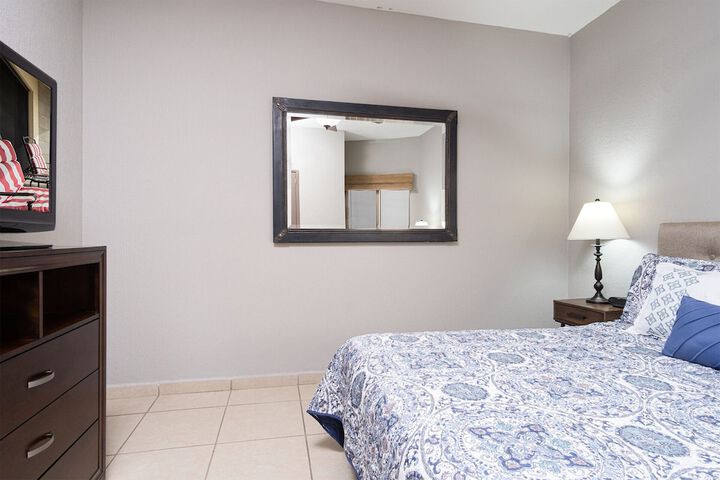 Room 86 of 599