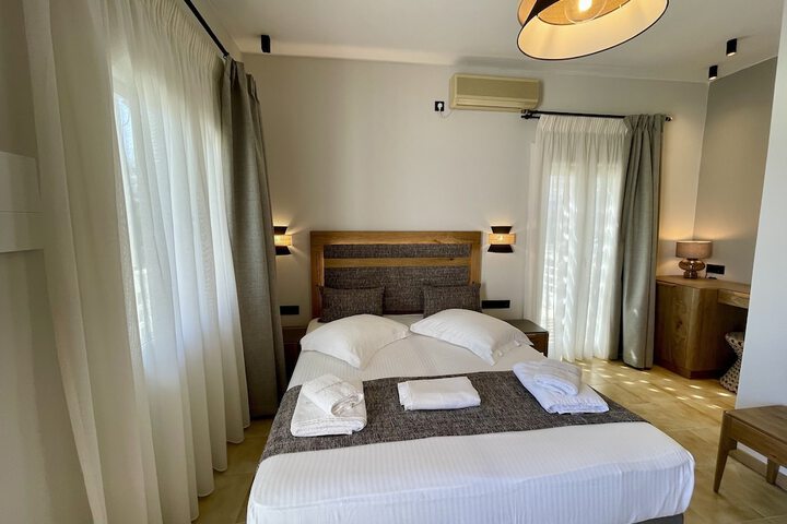 Room 12 of 112