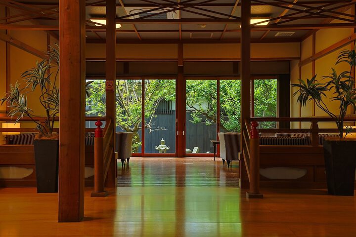 Lobby Entry