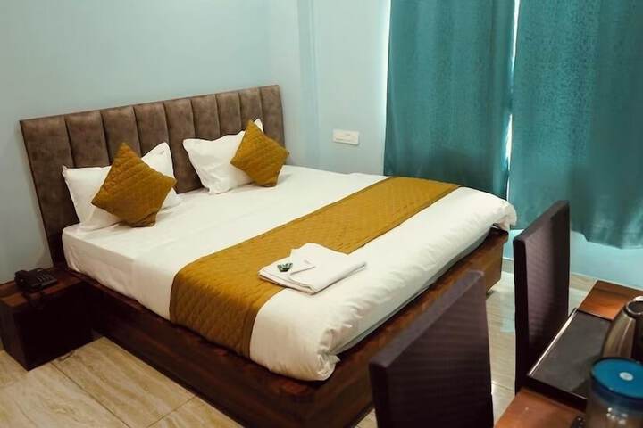 Room 4 of 45