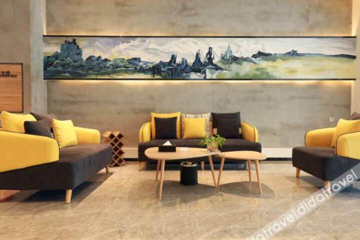 Hotel Interior 14 of 18