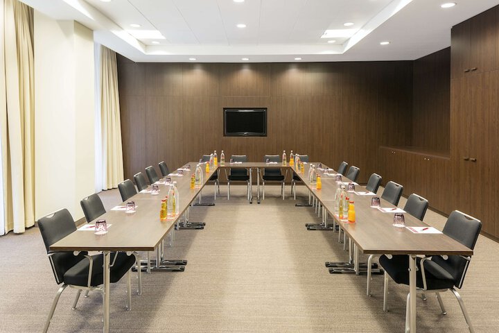 Meeting 52 of 54