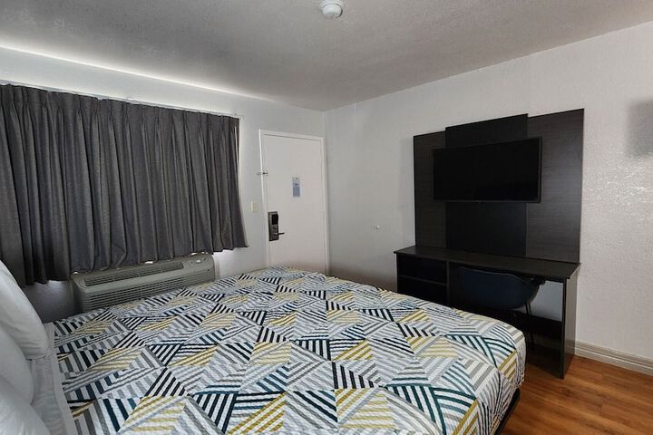 Room 62 of 125
