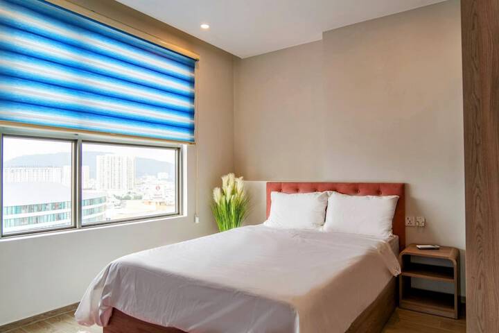 Room 76 of 299