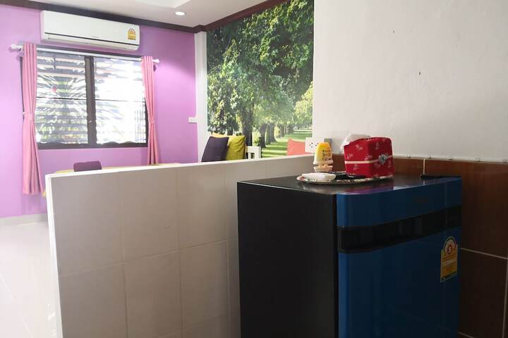 Room 8 of 19