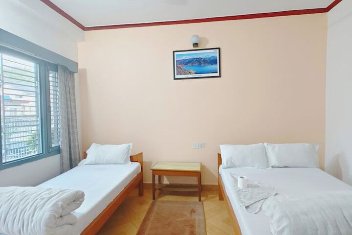 Room 10 of 47