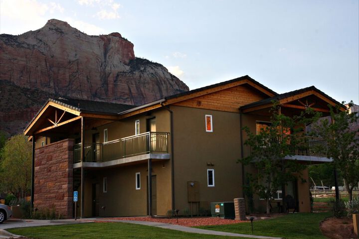 Hotel 55 of 55