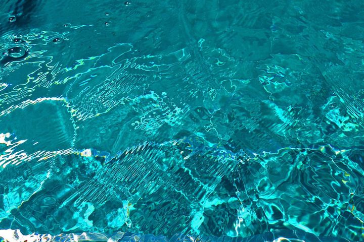 Pool 50 of 72