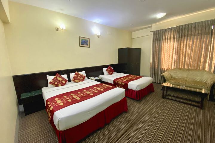 Room 5 of 23