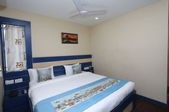 Room 7 of 21