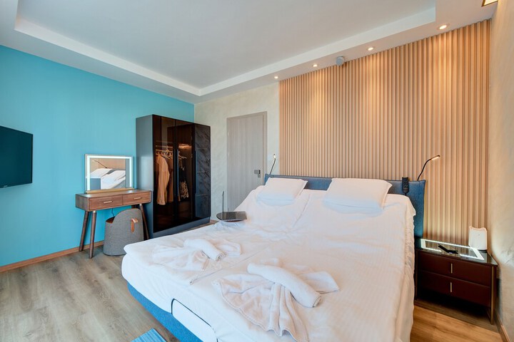 Room 9 of 59