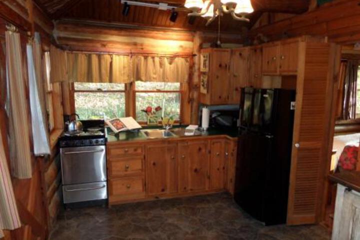 Photo of Lake Lucerne Treehouse