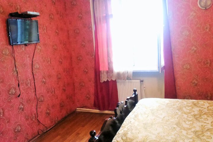 Room 9 of 54
