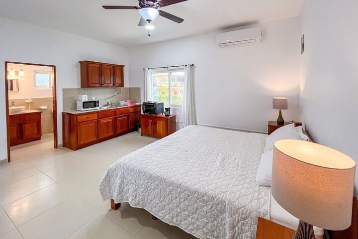 Room 5 of 22