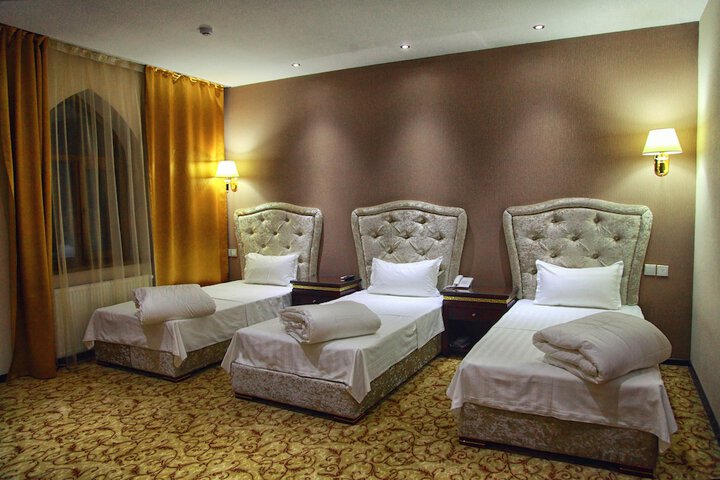 Room 10 of 39