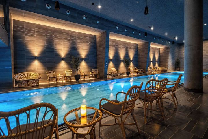 Pool 46 of 72