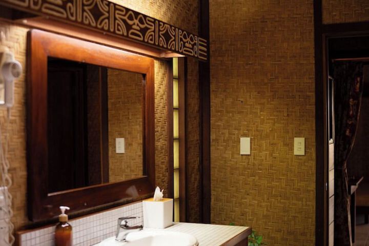 Bath Amenities