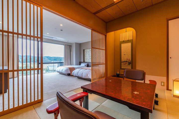 Room 3 of 36