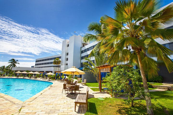 Pool Hotel