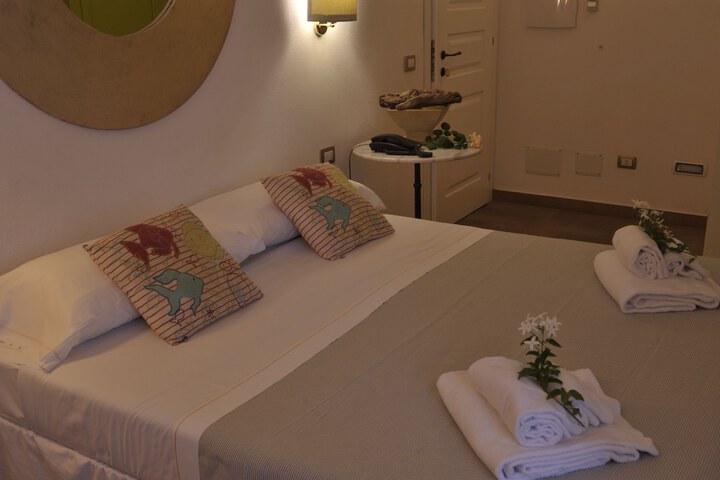 Room 3 of 31
