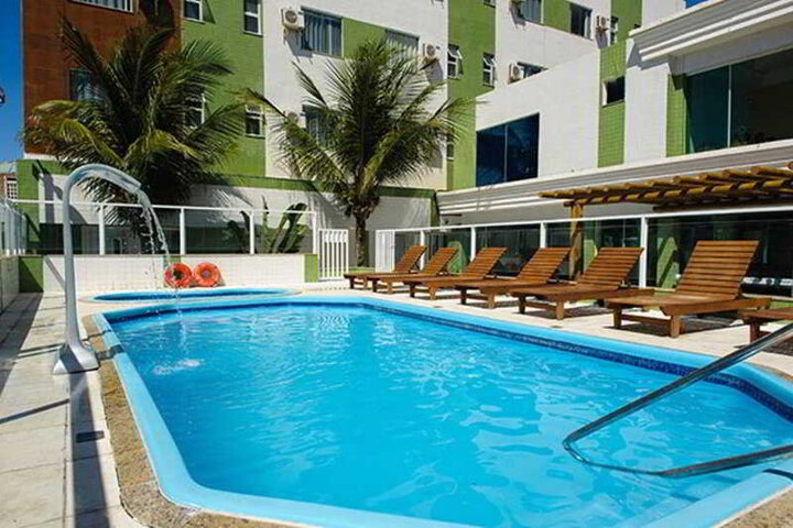 Pool 10 of 12