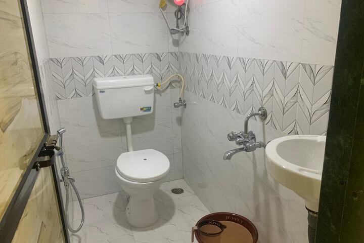Room 20 of 21