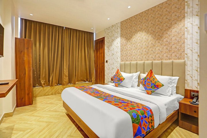 FabHotel Babas Inn