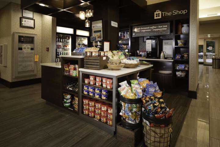 Snack bar