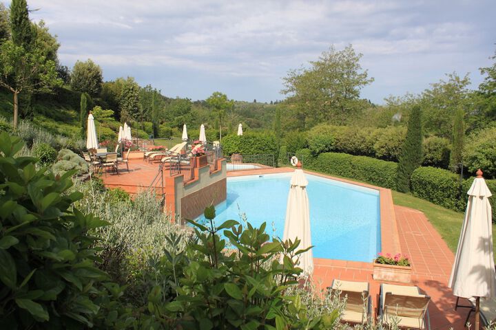 Pool 47 of 82