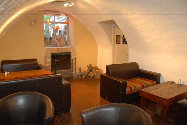 Entrance & Lobby