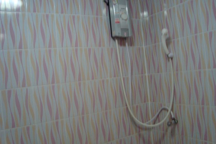 Room 14 of 86