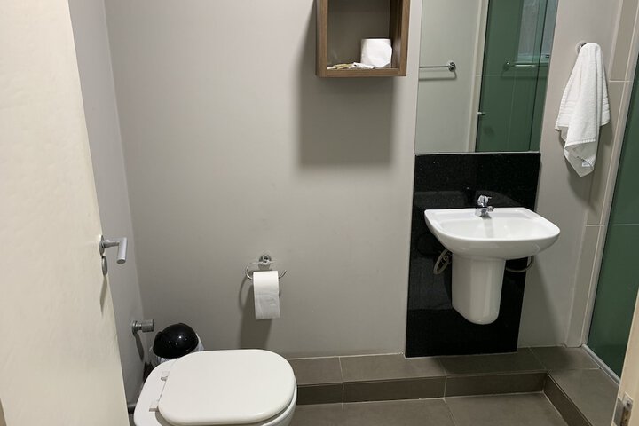 Room 41 of 128