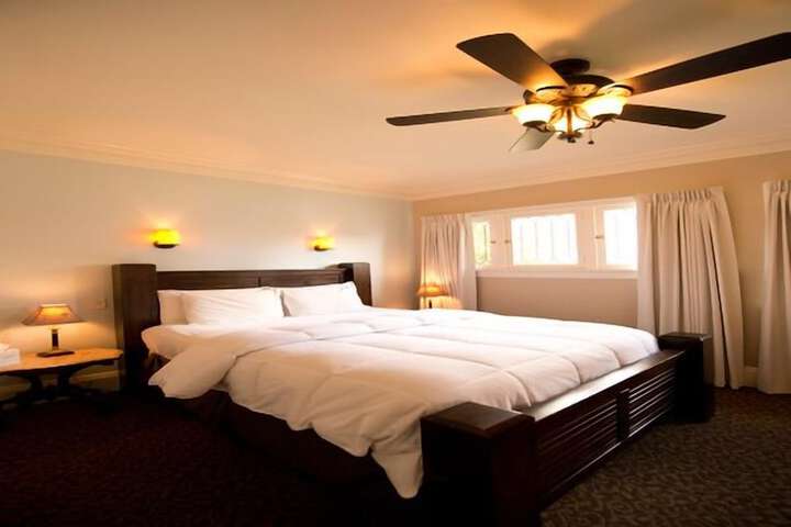 Room 21 of 47