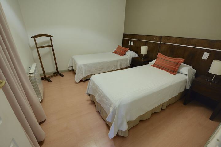 Room 10 of 26