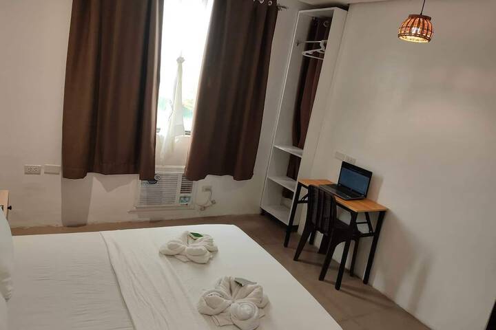 Room 45 of 116