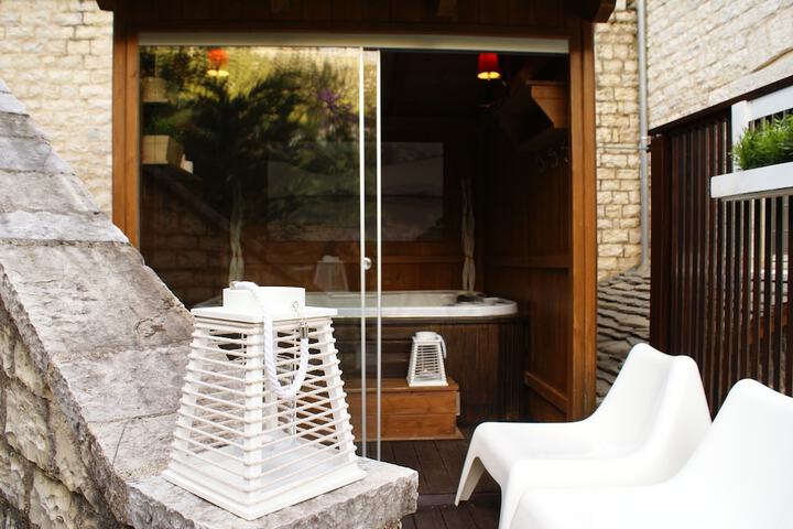Terrace/Patio 50 of 52