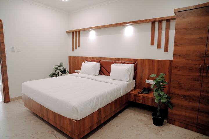 Room 17 of 94