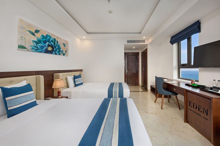 Room 16 of 82